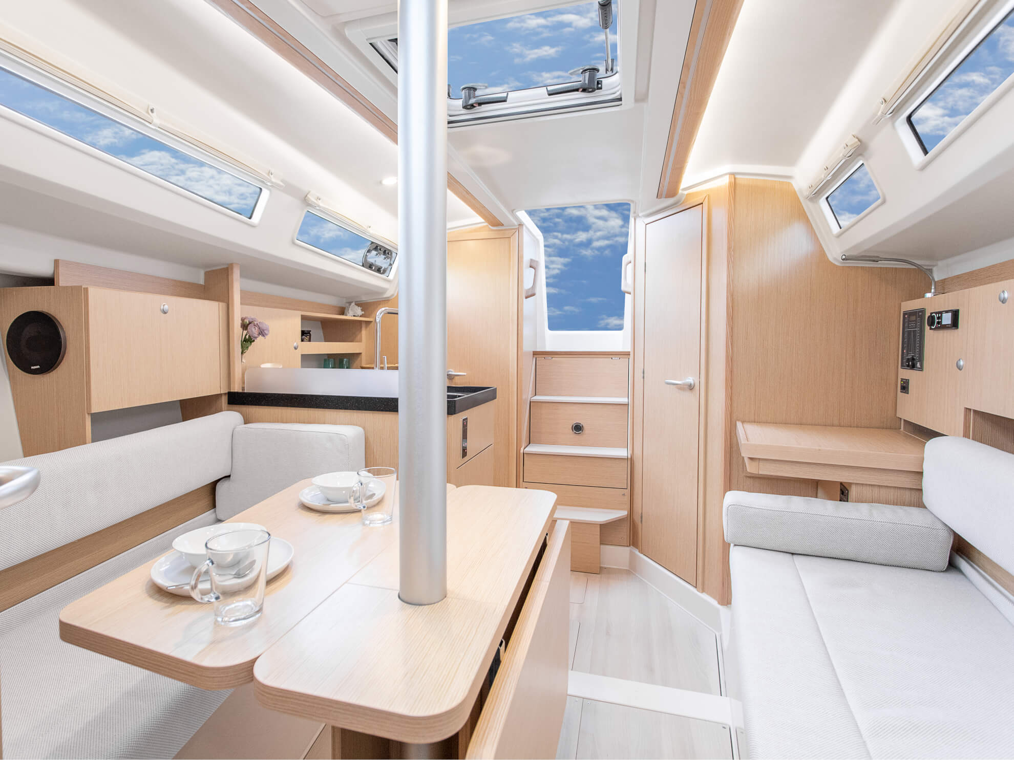 2015 Hanse Yachts 315