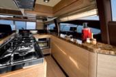 2011 Azimut Yachts 64 Fly