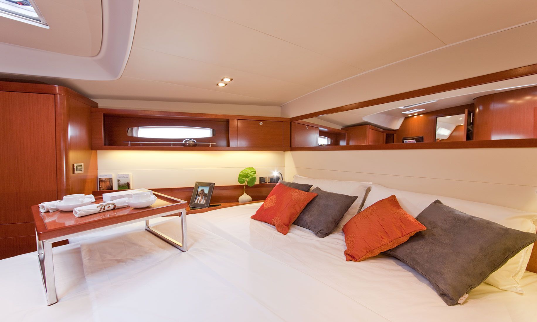 2014 Beneteau Oceanis 58