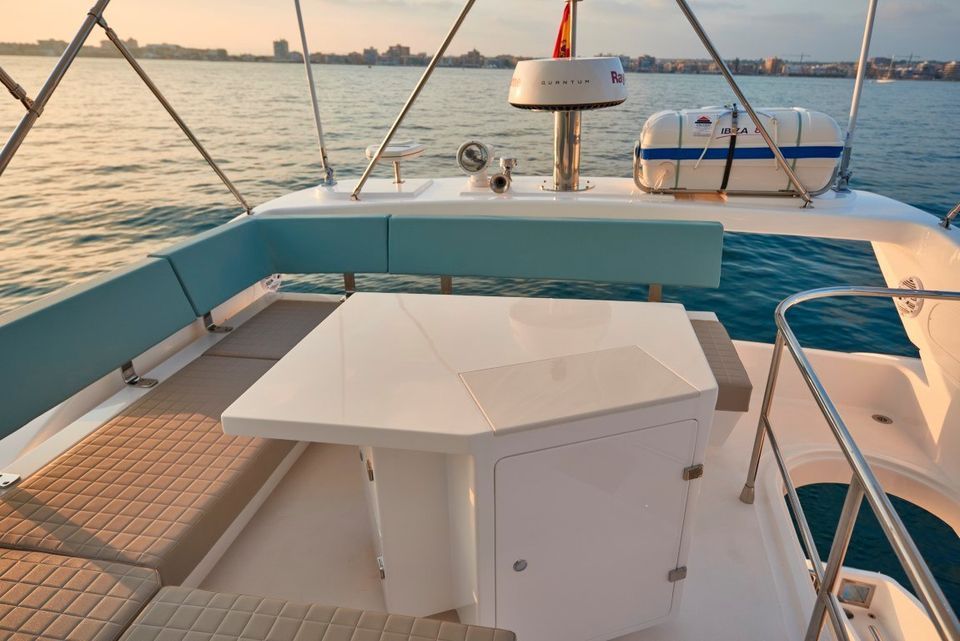 2022 Astondoa 44 Flybridge