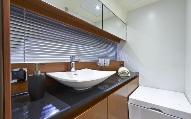 2014 Prestige Yachts 450 S