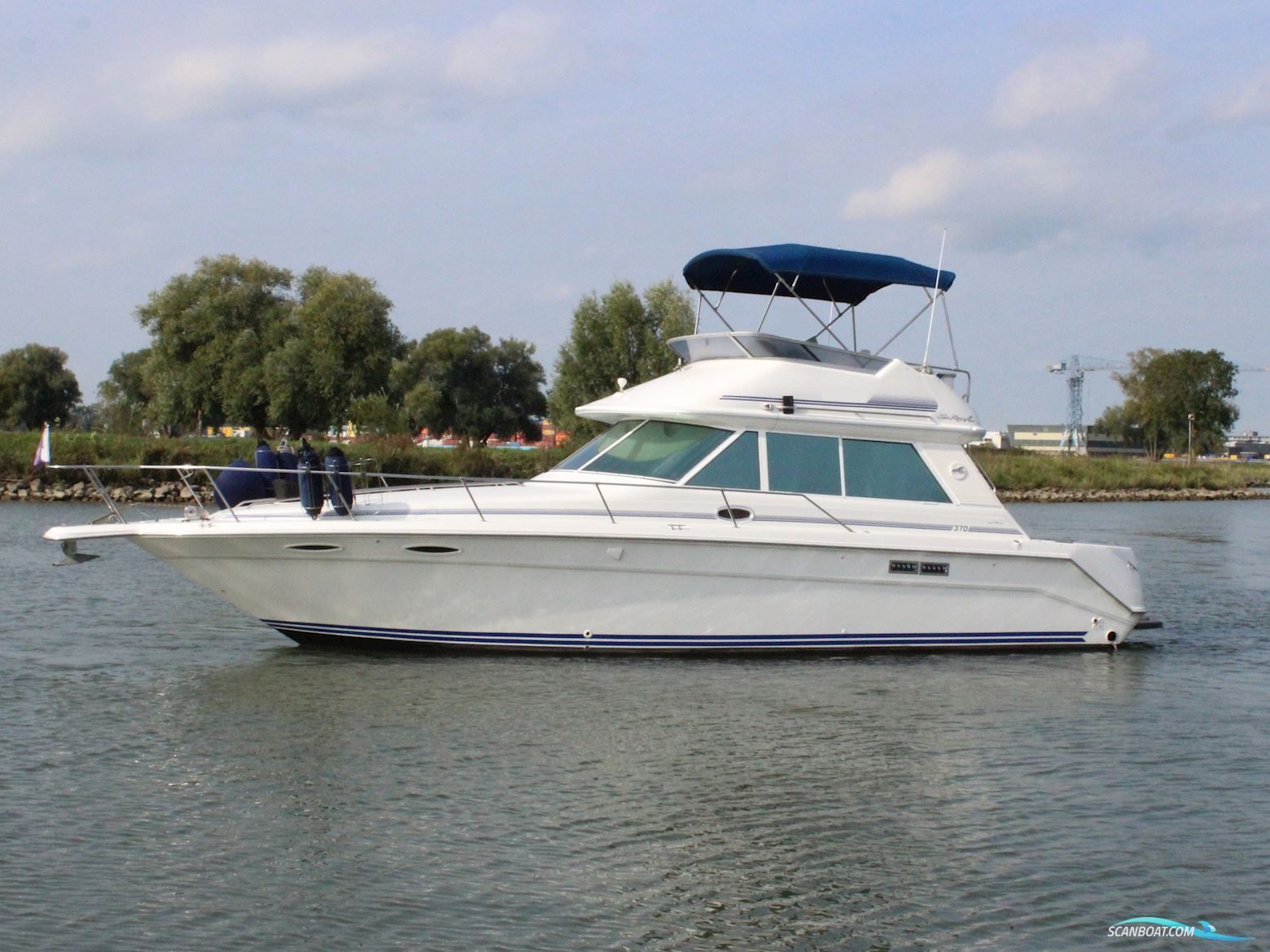 1991 Sea Ray Sedan Bridge 27