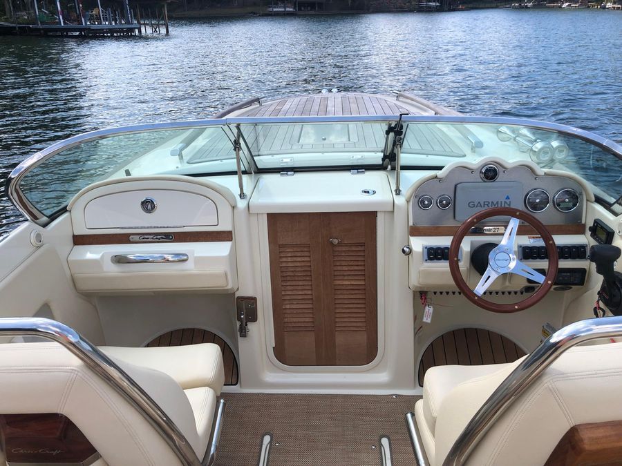 2018 Chris-Craft Corsair 27