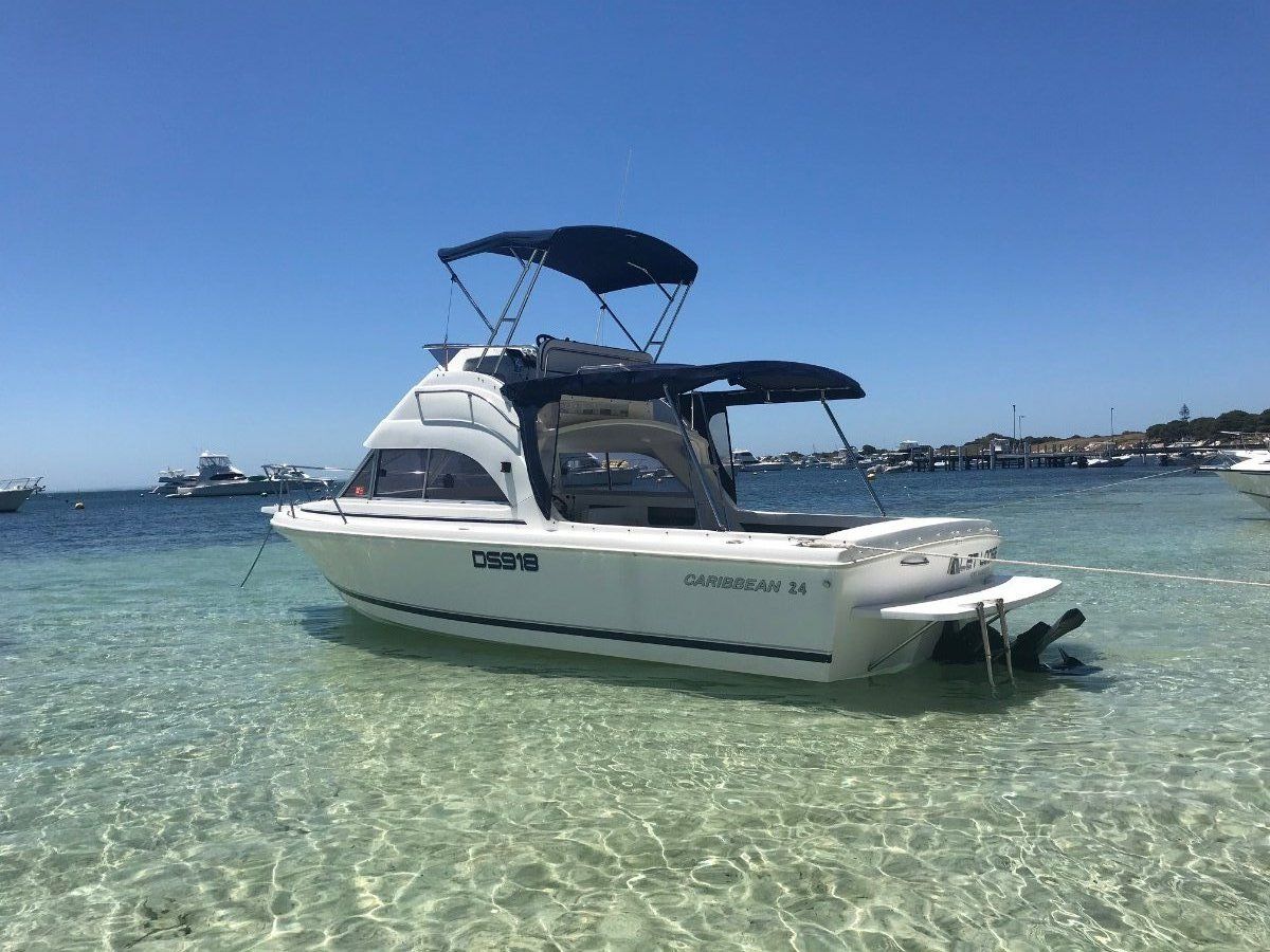 2023 Caribbean Boats C24 Flybridge Sports Fisherman