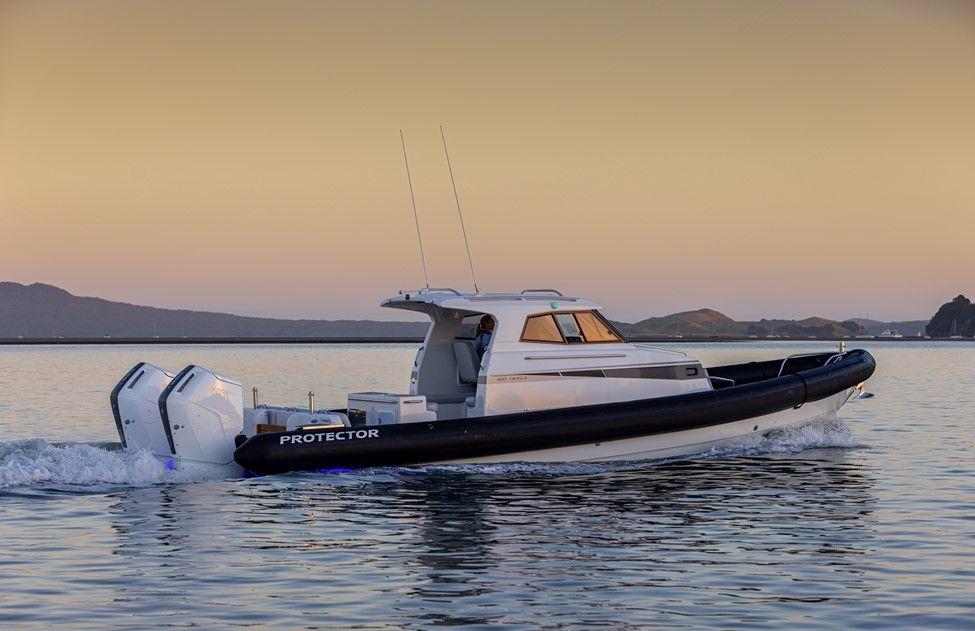 2022 Rayglass Boats Protector 410 Targa