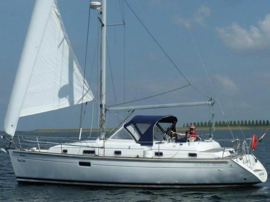 1996 Beneteau Oceanis 36 CC