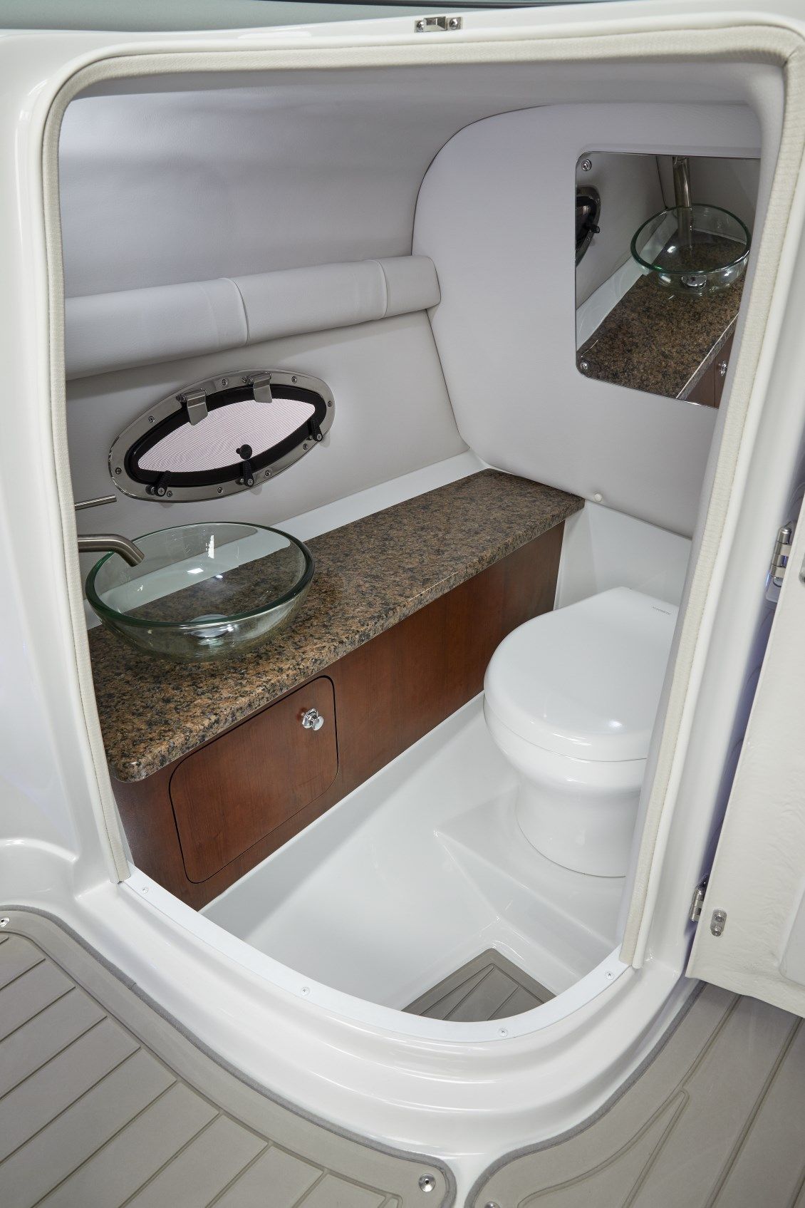 2023 Crownline 260 SS Surf