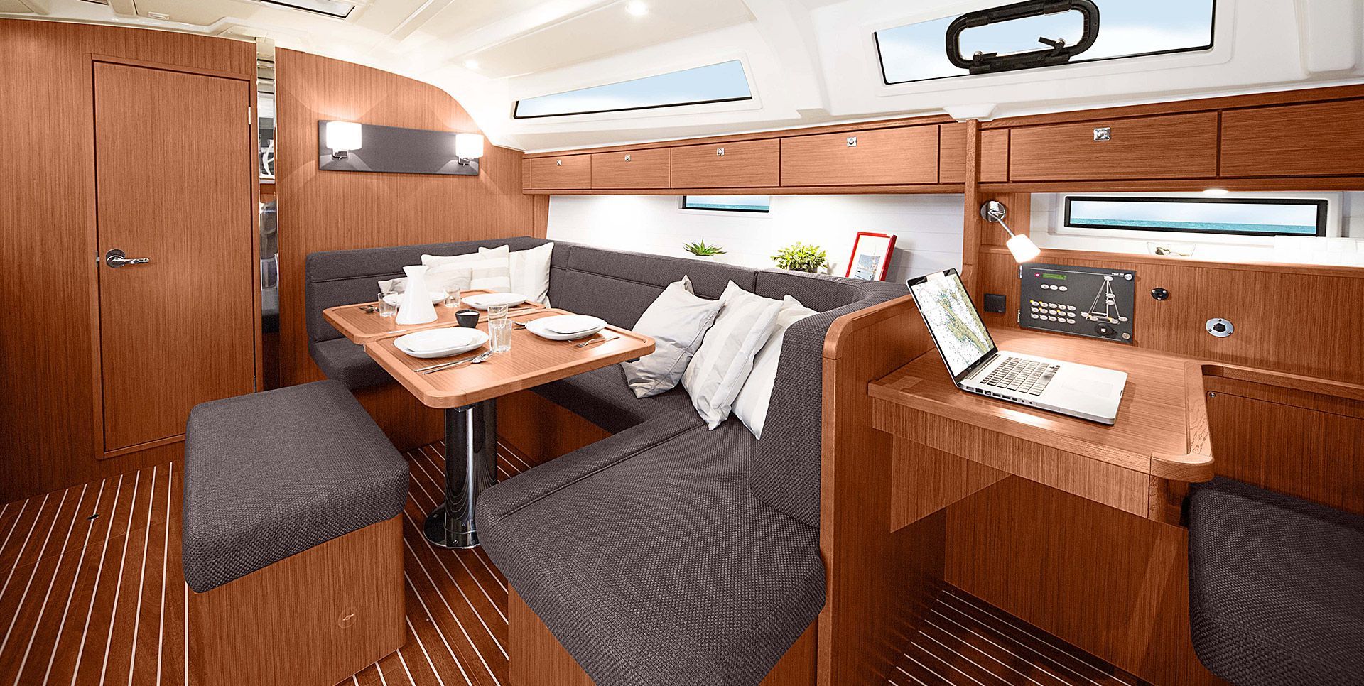 2011 Bavaria Yachts Cruiser 41