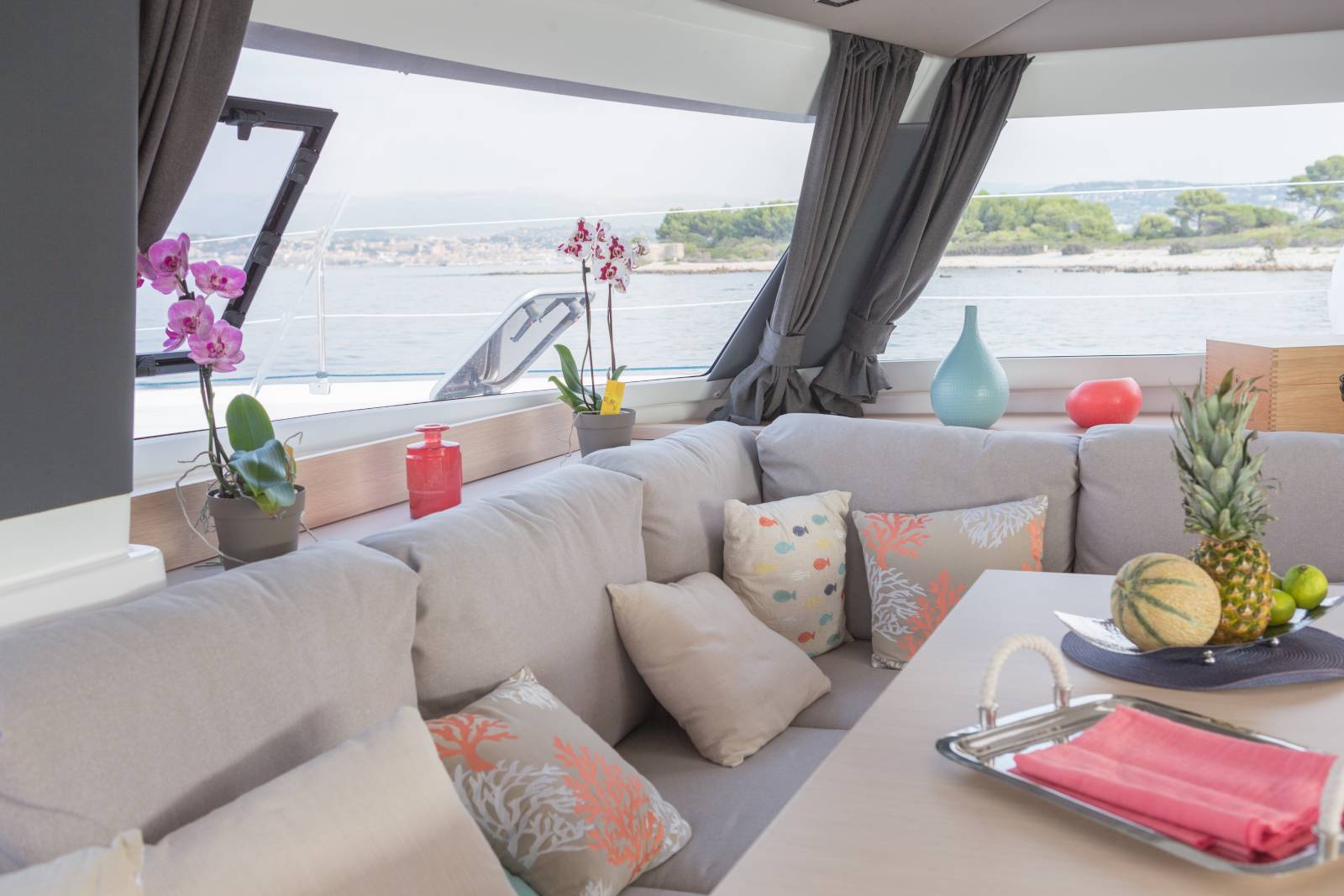 2016 Fountaine Pajot Helia 44