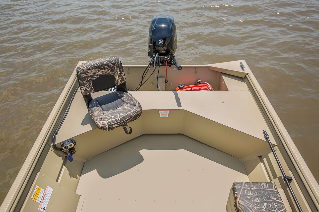 Crestliner 1760 Retriever Jon Deluxe – photo 1
