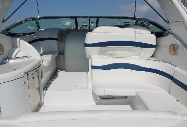 2005 White Formula 34PC