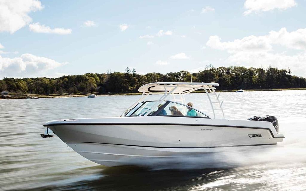 2015 Boston Whaler 270 Vantage