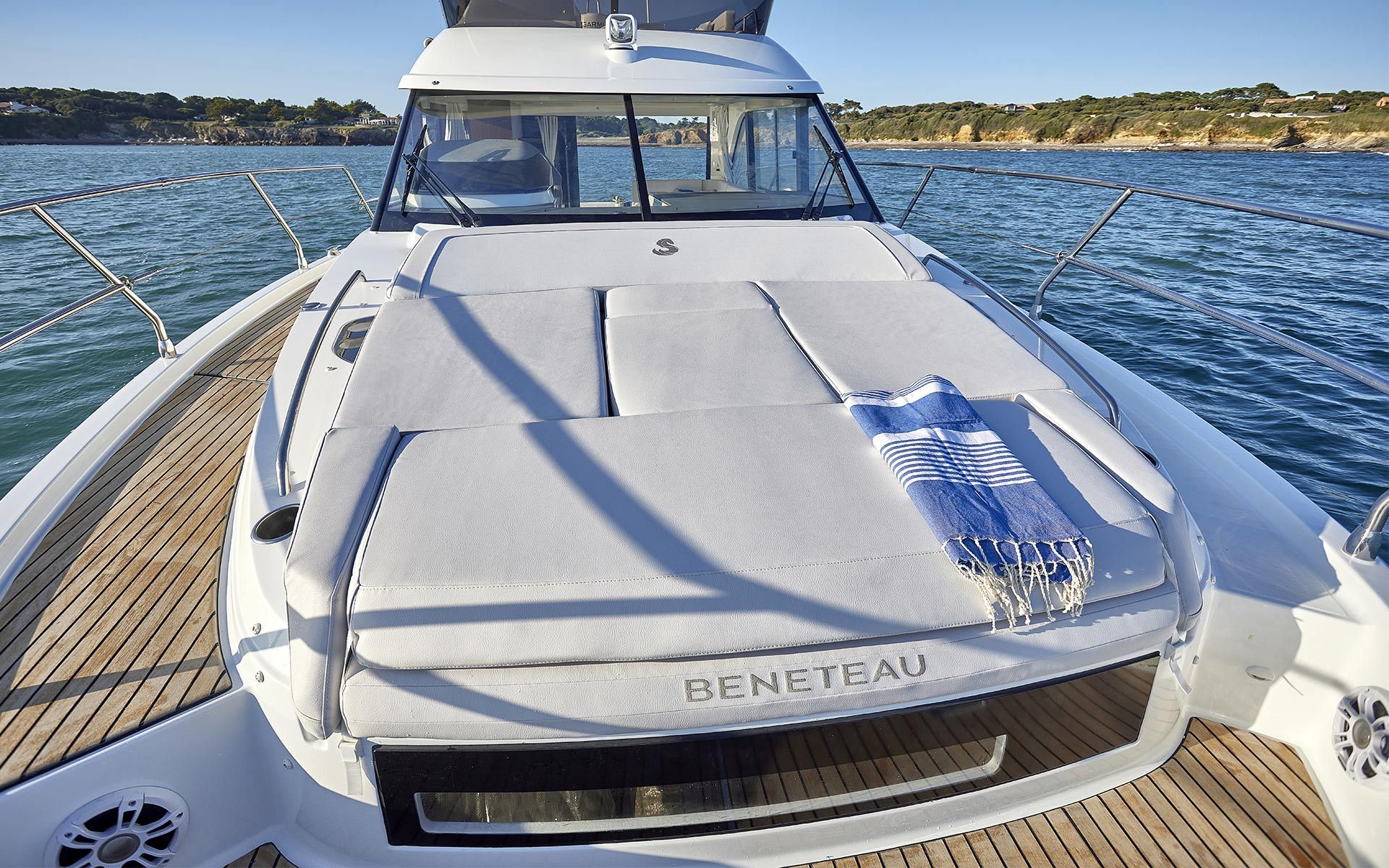 2020 Beneteau Antares 12
