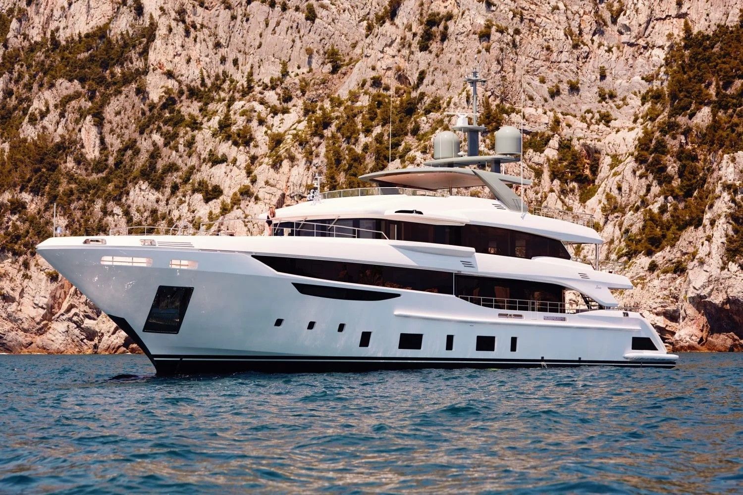 2022 Benetti Yachts Diamond 44M