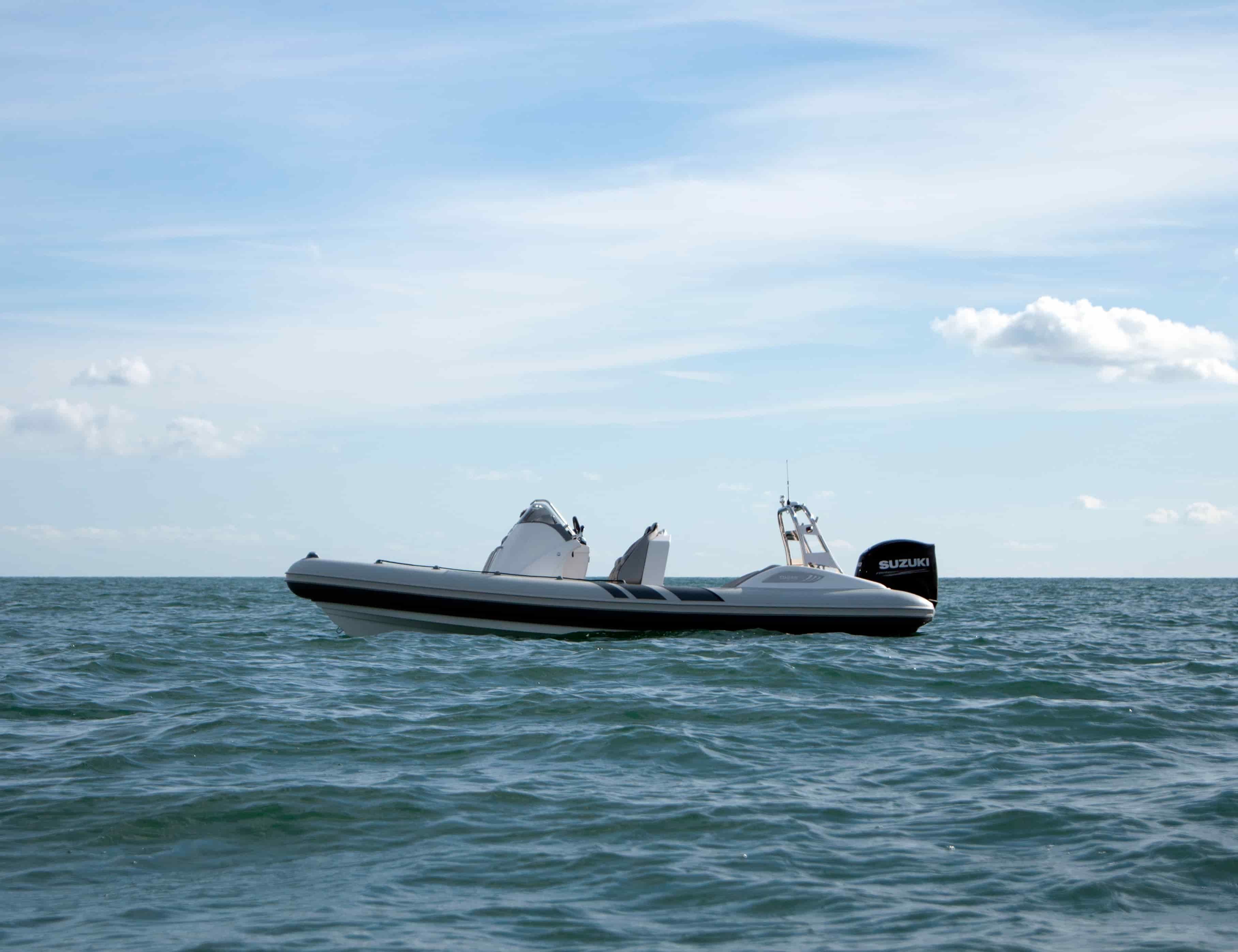 2020 Cobra Ribs Nautique 6.2