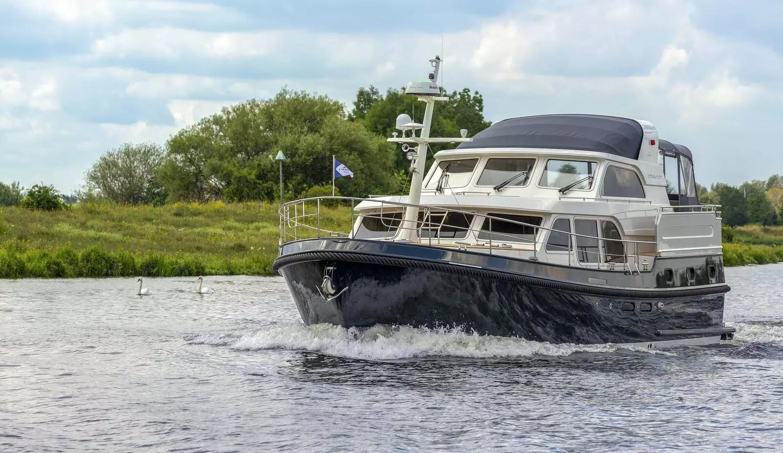 2016 Linssen Yachts Grand Sturdy 450 AC Variotop