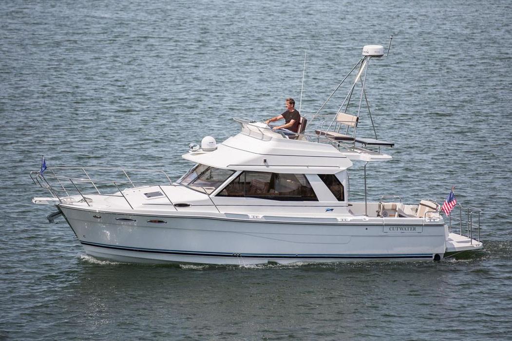 2022 Cutwater C 30 Cb