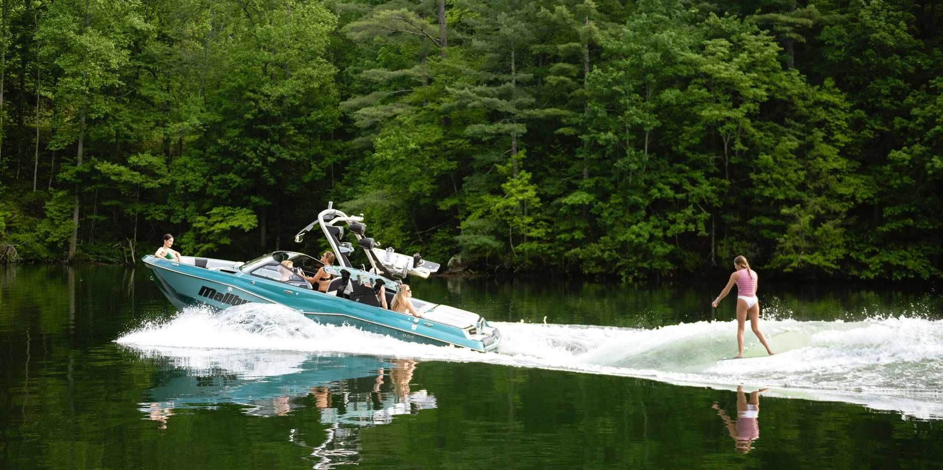 2021 Malibu Boats Wakesetter 22 LSV