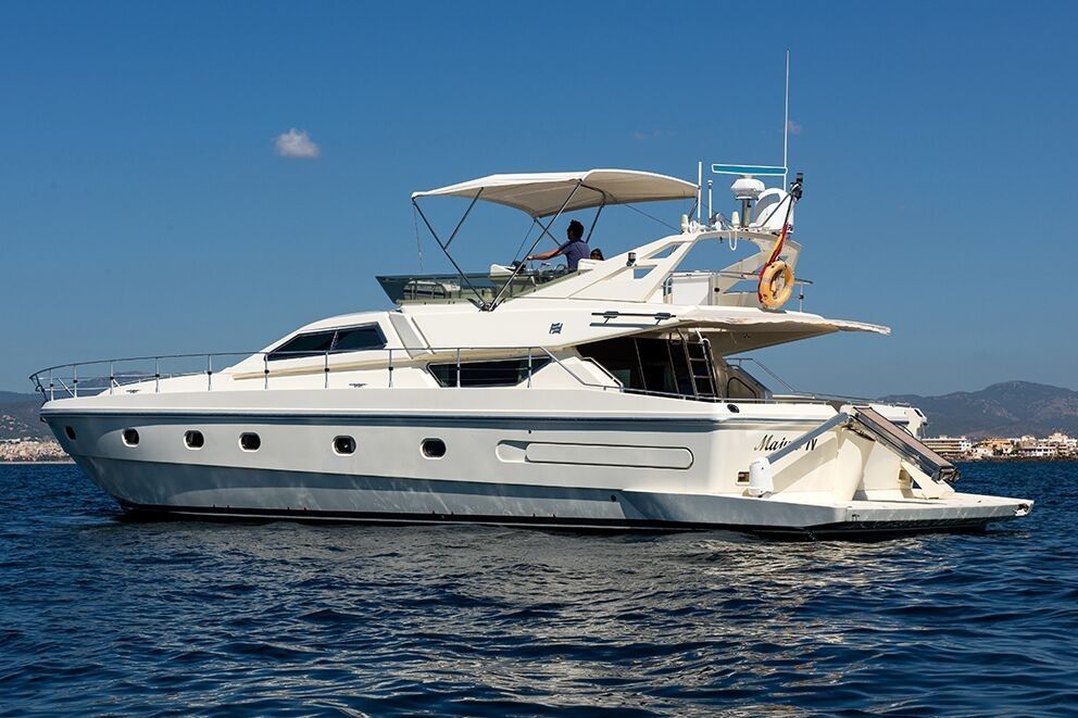 1996 Ferretti Yachts 175