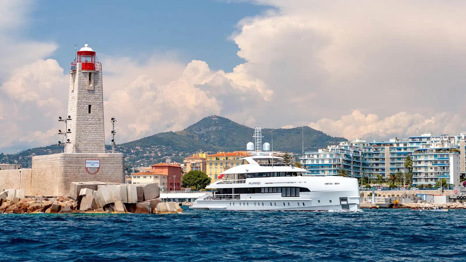 2020 Heesen Yachts Amare II