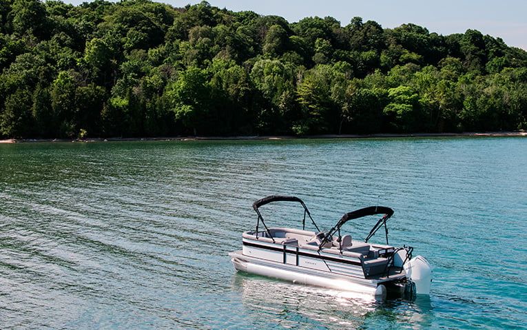 2022 Crest Pontroons Classic DLX 220 SLRC