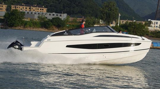 2021 Aquila 32 Sport
