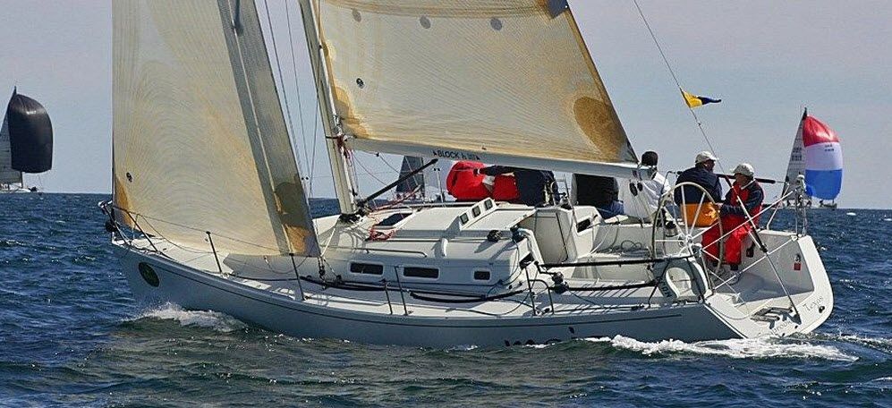 2001 J Boats J/109 Shoal draft