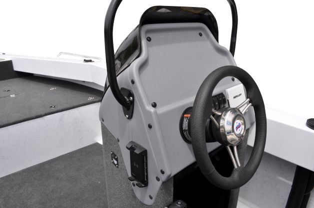 2021 Quintrex 590 Frontier Side Console