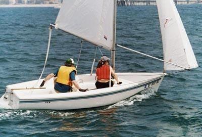 2022 Catalina Yachts 14.2