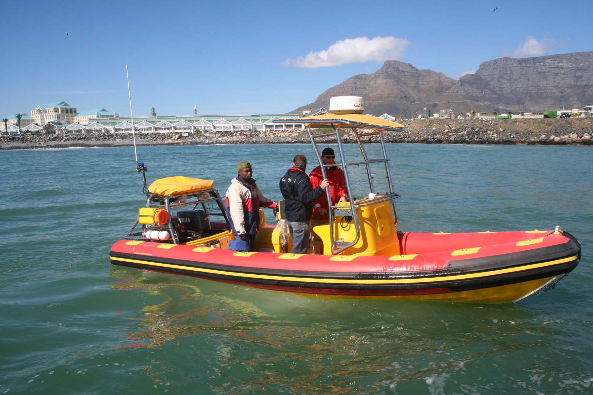 2021 Gemini Marine Waverider 650