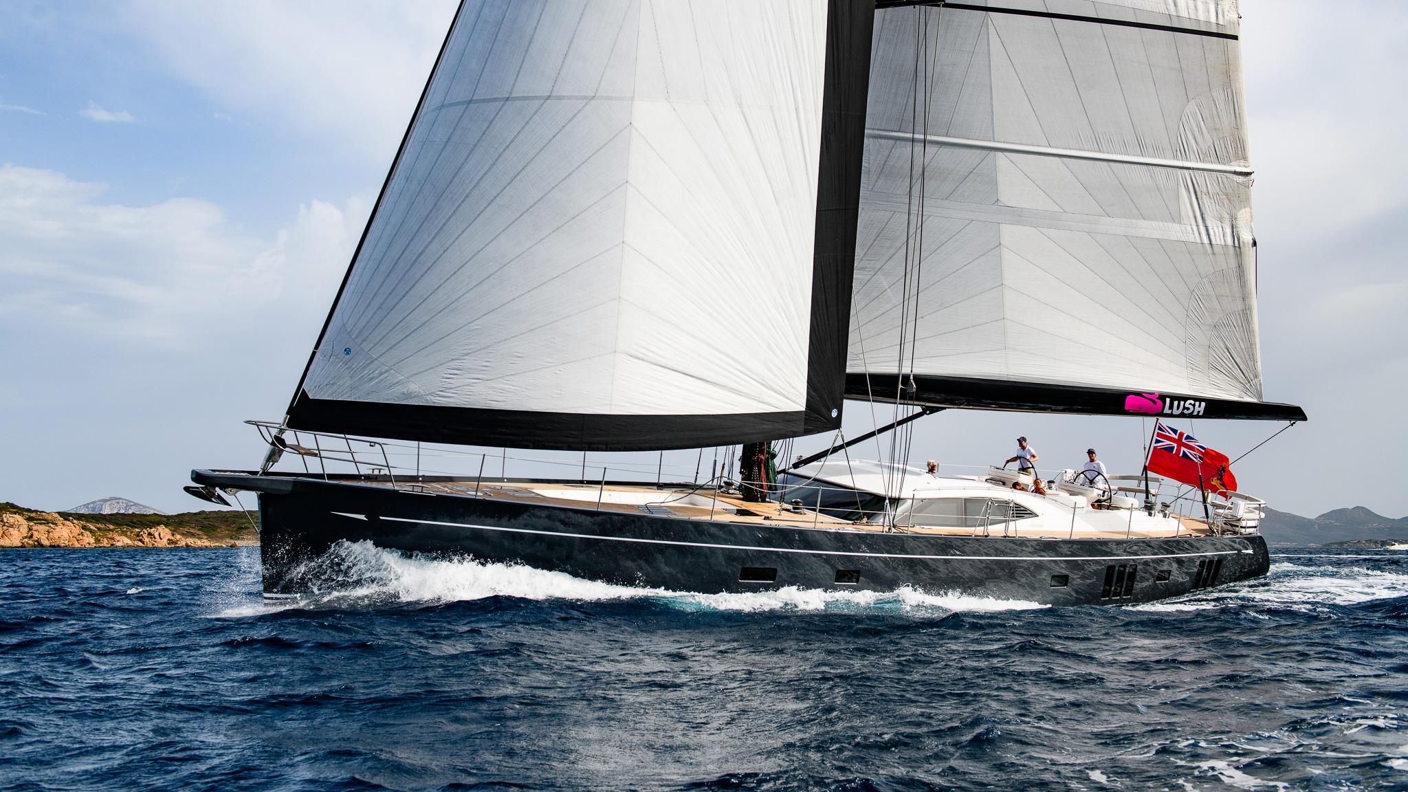 2013 Oyster Yachts 885