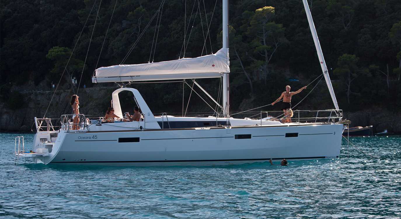 2011 Beneteau Oceanis 45