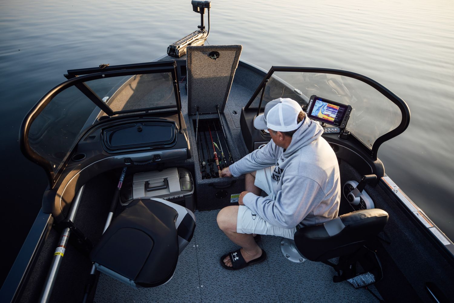 Crestliner 1750 Hawk – photo 4