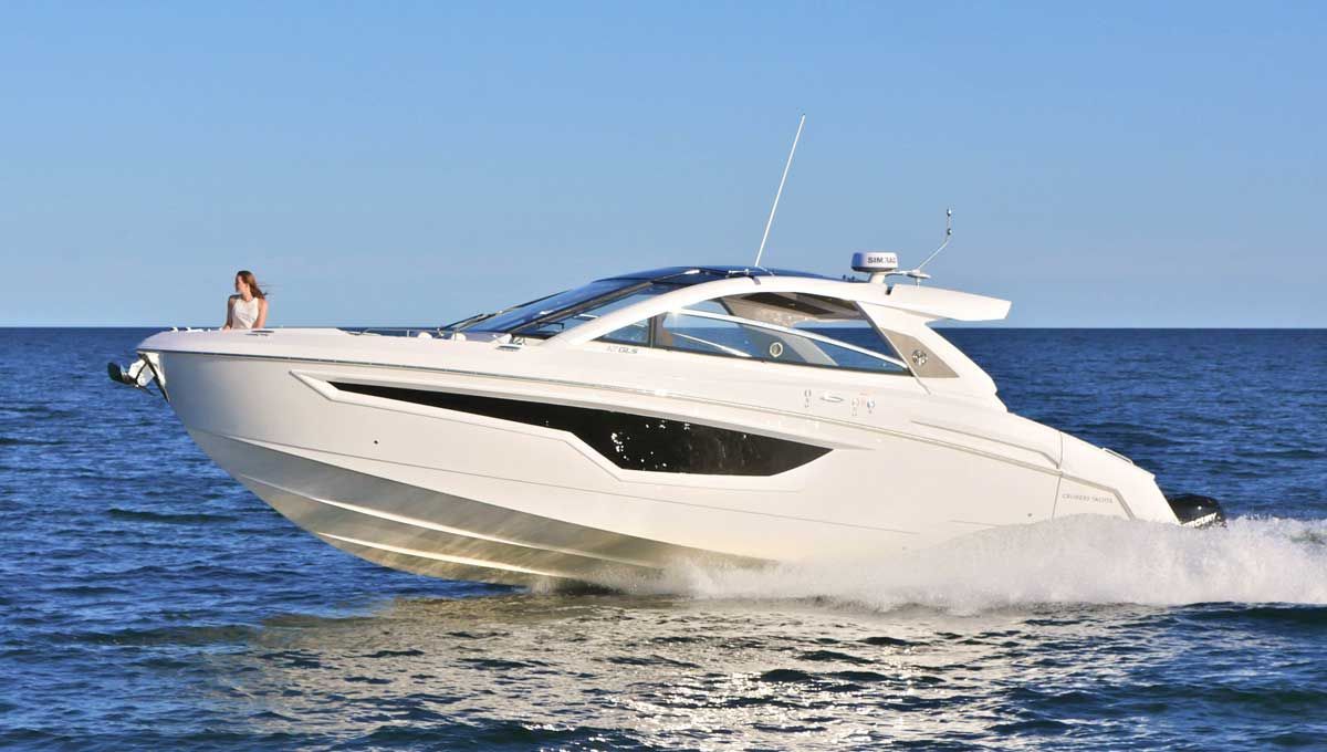 2021 Cruisers Yachts 42 GLS OB
