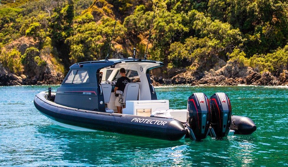 2022 Rayglass Boats Protector 330 Targa