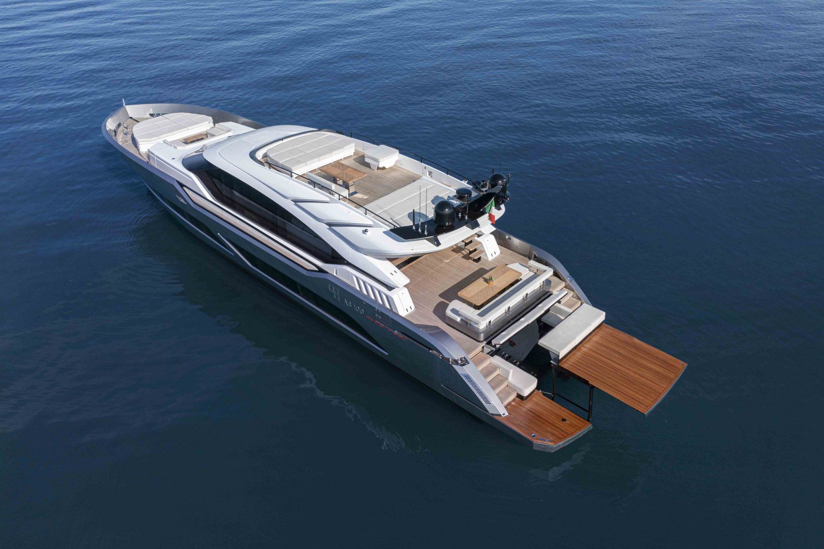 2017 AB Yachts 100