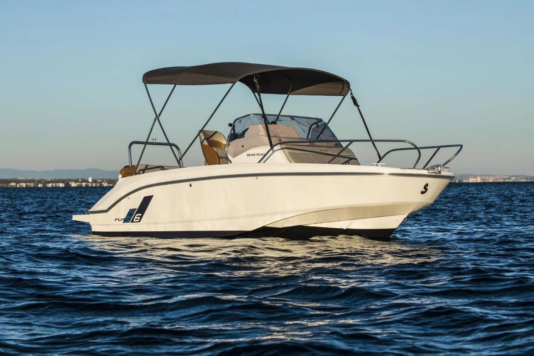 2023 Beneteau Flyer 6 Sundeck