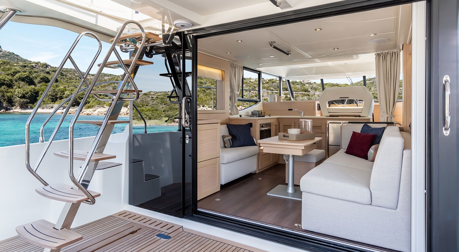 2019 Beneteau Swift Trawler 47