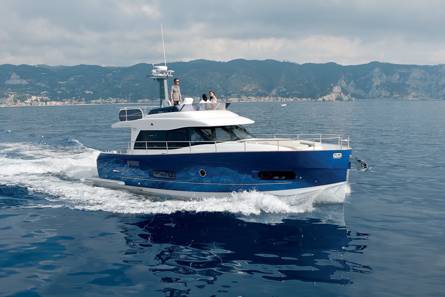 2013 Azimut Yachts Magellano 43
