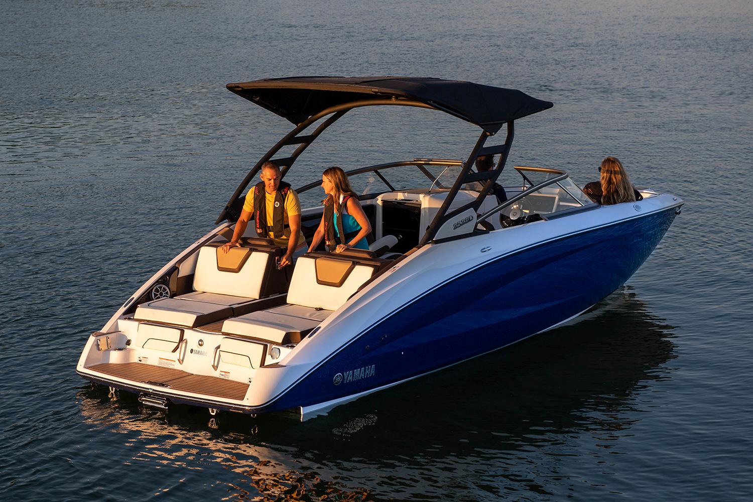 2023 Yamaha Boats 252SD