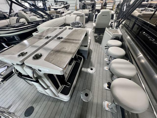 2022 Starcraft Marine CX 23 DL BAR