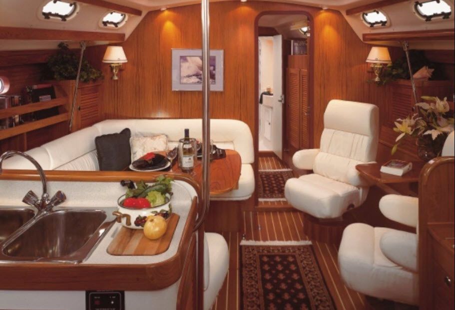 1998 Catalina Yachts Catalina 470 - Win Keel