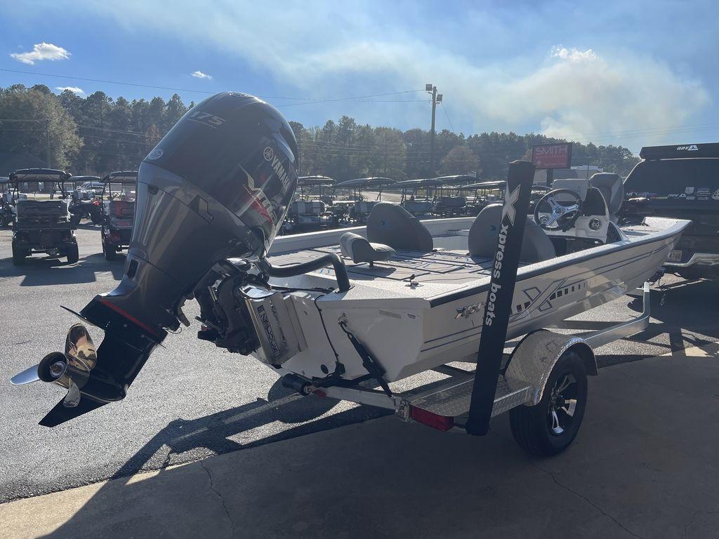 2022 Xpress Boats X19 Pro