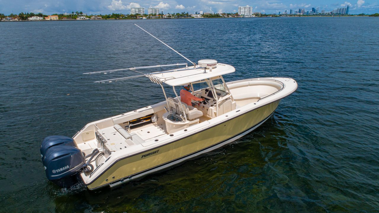 2012 Pursuit Boats 3100 Pursuit