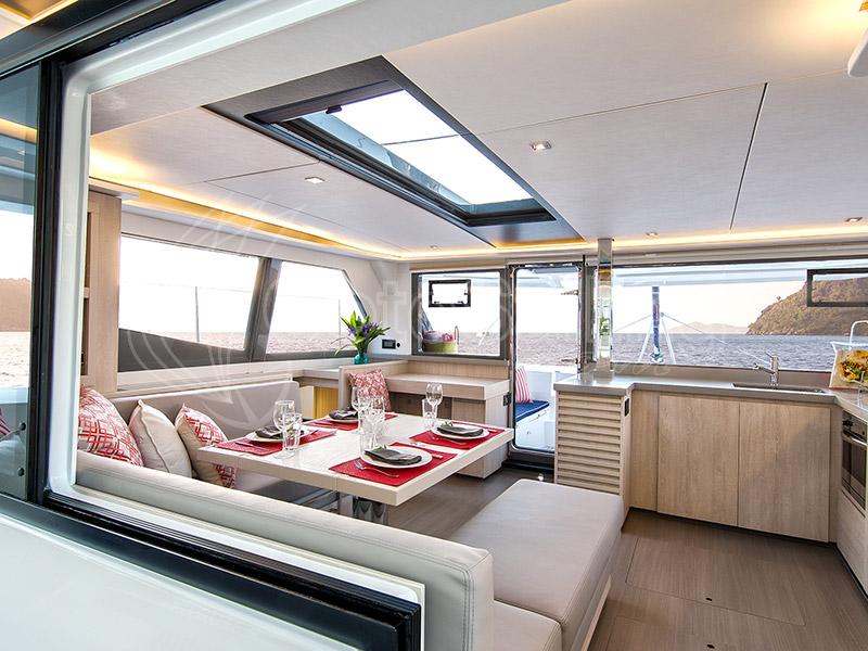 2022 The Moorings 4500