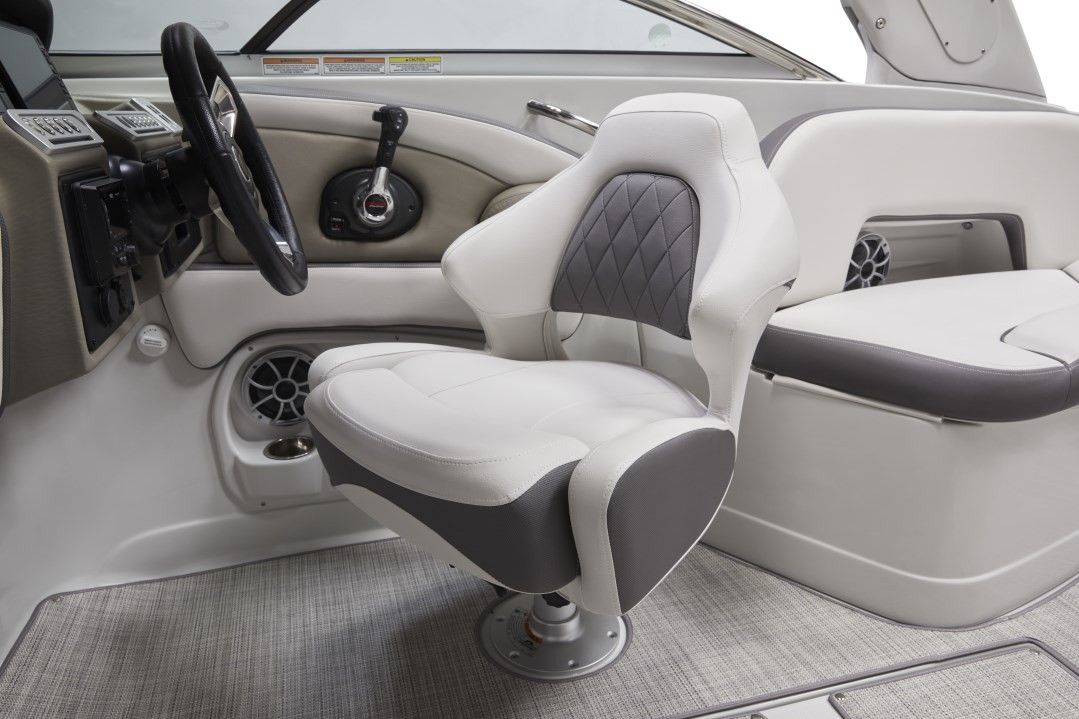 2022 Crownline 290 XSS