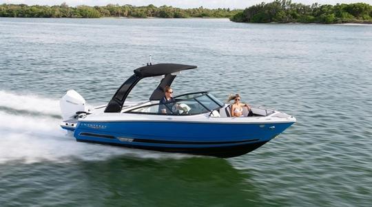 2020 Monterey 235 SS