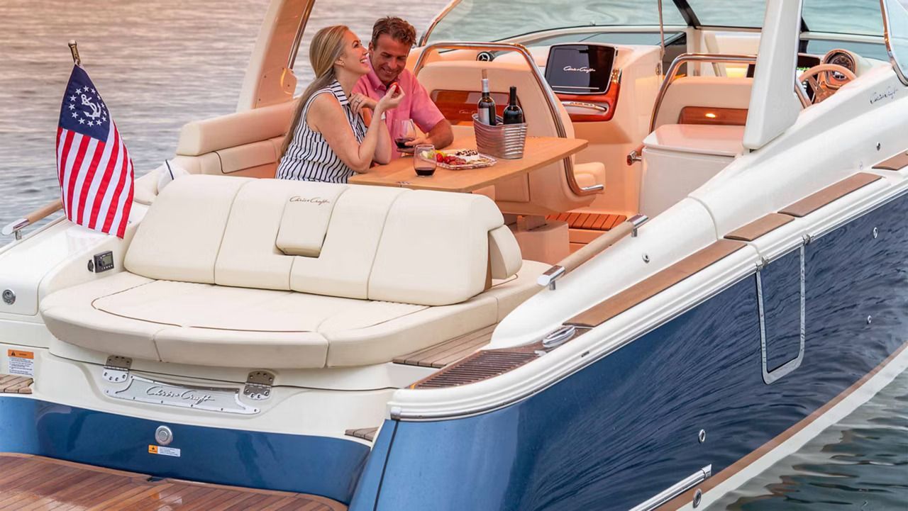 2022 Chris-Craft Launch 31 GT