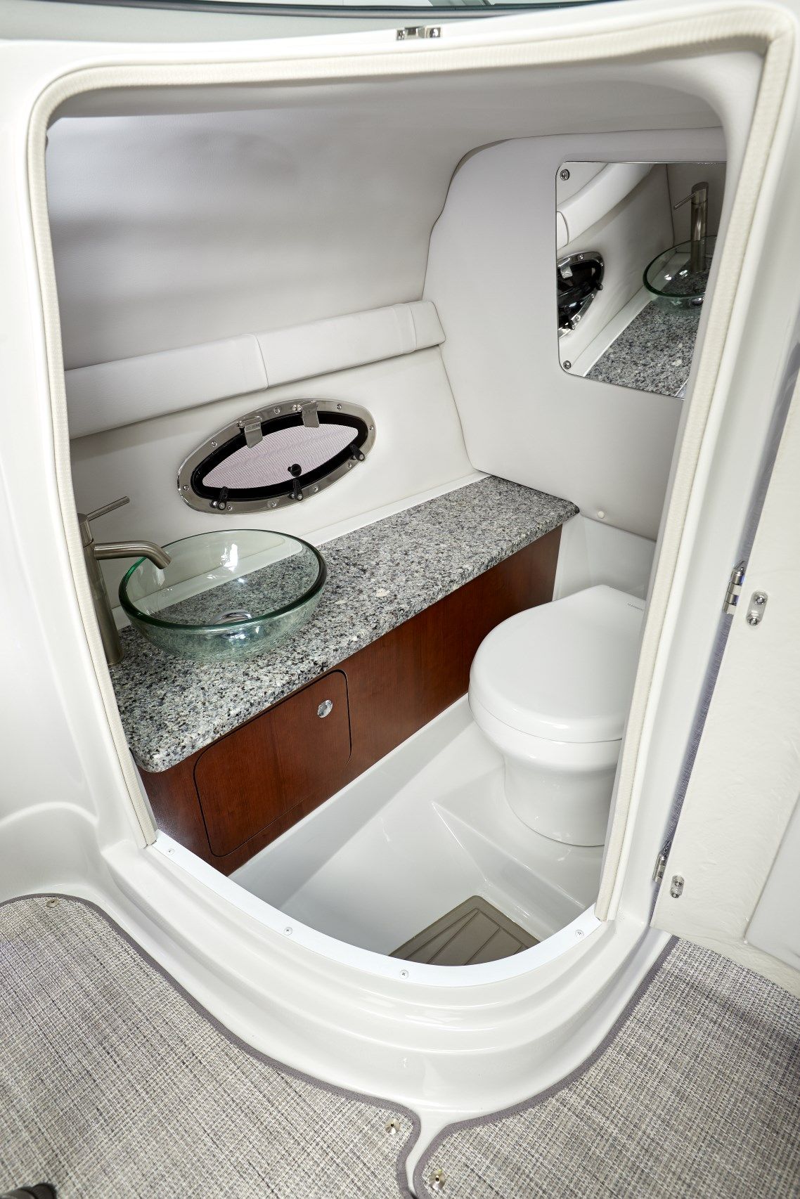 2024 Crownline 270 SS Surf
