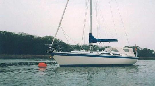 1984 Oyster Yachts Heritage 37
